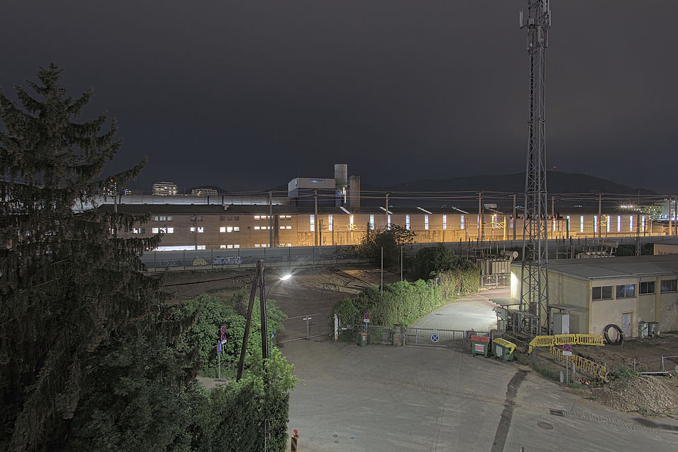 Livebild Baukamera 1 - Webcam 'Gesamtansicht nach Westen' - Baustelle Straßenunterführung Josef-Huber-Gasse, Graz-Gries (ca. 5 Minuteninterval)